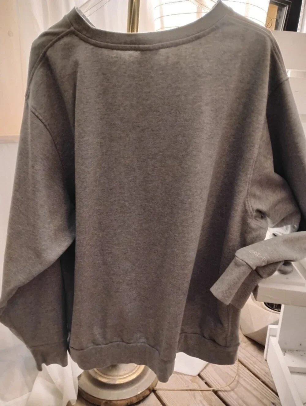 Nike Men's Charcoal Gray Crewneck Sweatshirt